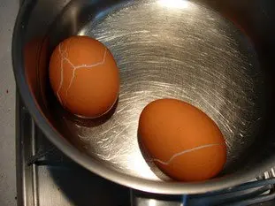 Cómo cocinar bien los huevos duros : etape 25