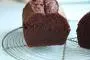 Bizcocho con doble sabor de chocolate: chocolate fundido y cacao