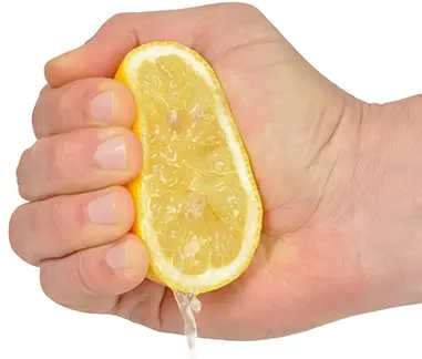 hand-squeezed lemon