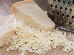 Parmesano (o Parmigiano Reggiano) 