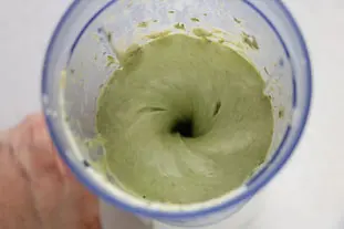 Salsa verde perejil-sésamo 