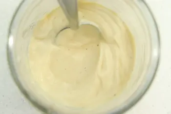 Salsa gribiche : Etapa 1