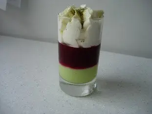 Verrine (vasito) de grosella negra, vainilla y limon verde : Foto de la etapa10