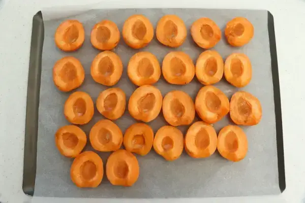 Albaricoques asados con verbena