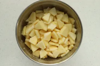 Tarta magdalena de manzana : Etapa 1