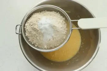 Tarta magdalena de manzana : Etapa 5