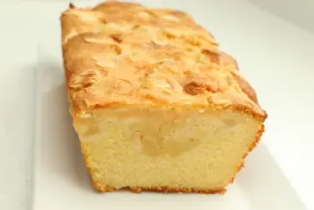 Pasteles suaves de manzana y almendra