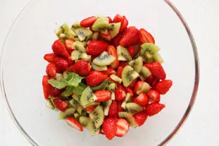 Ensalada de fresa y kiwi