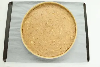 Tarta de ruibarbo y avellanas