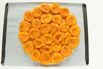 Tarta de galleta con albaricoques dulces y romero : Foto de la etapa26