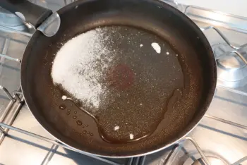 Tarta boulangère tatin con nectarinas de vid