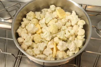 Salchicha de Morteau y puré de coliflor ahumada : Etapa 3