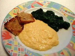 Huevos revueltos, pan tostado y espinaca fresca : Foto de la etapa5