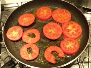Tortilla con tomates