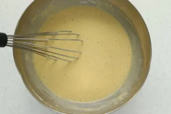 Pastel de chorizo con aceitunas y tomates en conserva : Etapa 6