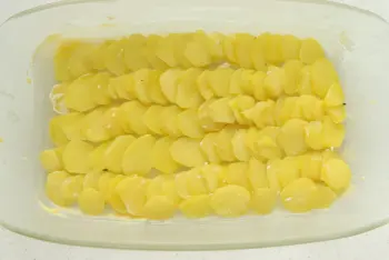 Patatas gratinadas con 3 quesos