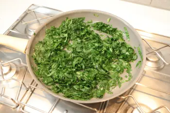 Acelgas gratinadas a la Mornay : Etapa 10