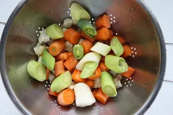 Verduras asadas con tomillo y salsa verde