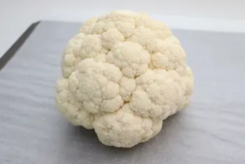 Coliflor asada entera : Etapa 1