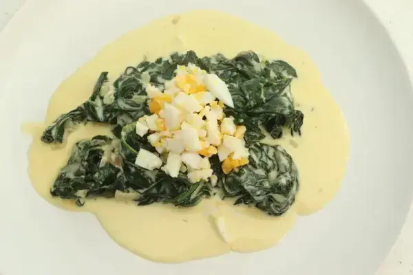 Crema de espinacas a los dos quesos