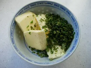 Patatas al horno, mantequilla o crema con hierbas : Foto de la etapa2