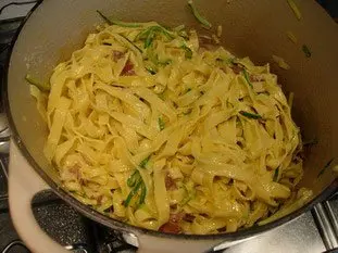 Tagliatelles y spagheti de calabacin a la carbonara : Foto de la etapa13