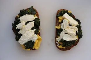 Grilled cheese huevo y espinaca