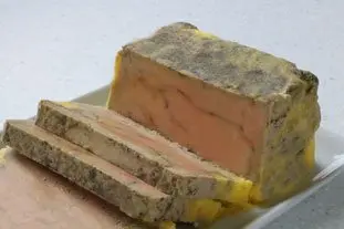 Foie gras casero en terrina 