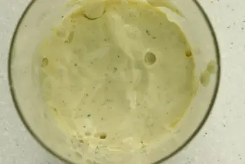 Remoulade de apio con estragón y huevos mimosa : Etapa 4