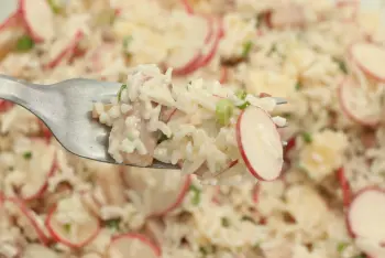 Ensalada crujiente de arroz y jamón