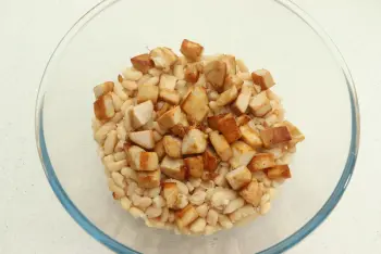 Ensalada de alubias blancas, atún y queso cheddar : Etapa 4