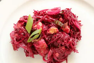 Ensalada de remolacha y nueces de acajú