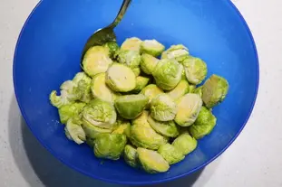 Sopa rústica con puerros y coles de Bruselas : Foto de la etapa4