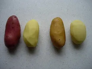 Cocinar patatas en agua