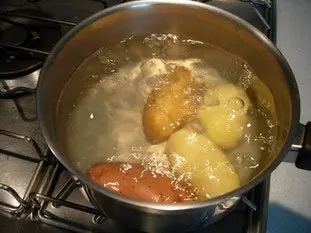 Cocinar patatas en agua : Foto de la etapa4
