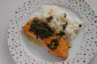 Filete de salmón meunière	