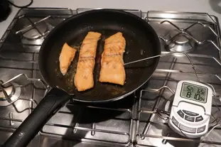 Filete de salmón meunière	 : Foto de la etapa4