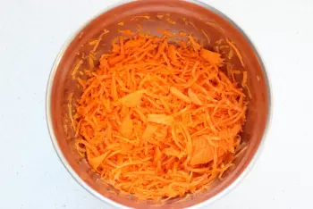 Filete de pescadilla en papillote con zanahorias, limón y puerros : Etapa 2