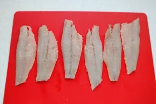 Bocados de salmonete con semillas de amapola