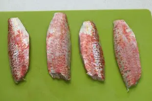 Filetes de salmonete con reducción de vino blanco : Foto de la etapa1