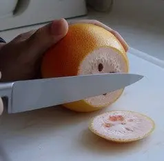 Como pelar una fruta al vivo : Foto de la etapa1