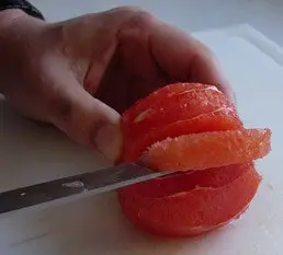 Como pelar una fruta al vivo : Foto de la etapa10