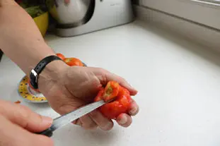 como pelar tomates a la llama : Foto de la etapa6