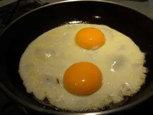 Cómo freír bien los huevos : Foto de la etapa6