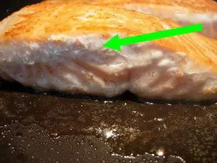 Cómo freír correctamente el salmón : Foto de la etapa9
