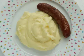 Salchichas y puré