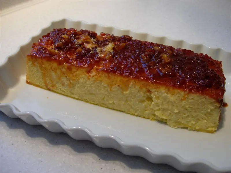 Pastel de arroz con caramelo