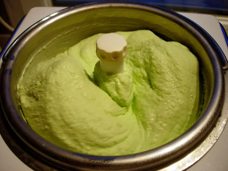 Helado de menta fresca