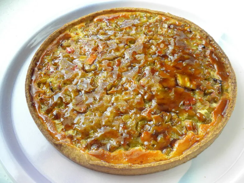 Tarta de ruibarbo