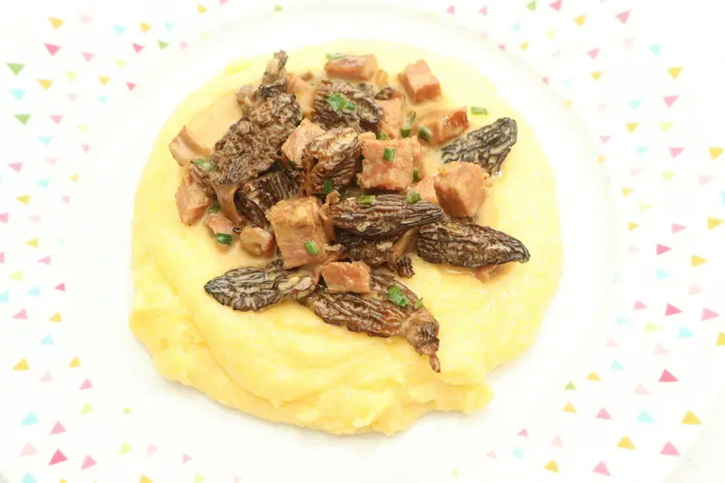 Polenta «al estilo de Morteau»